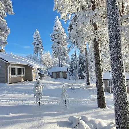 Chalet Salme Lemmikkiystaevaellinen Moekki Taivalkoskella Jokijaerven Rannalla *